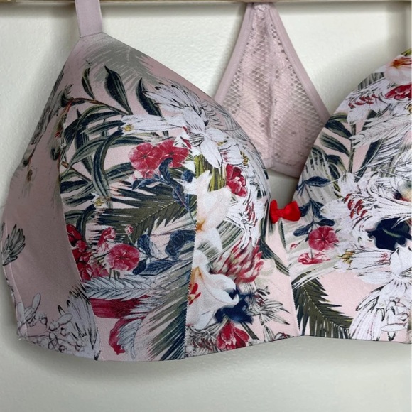 Cacique Lightly Lined T Shirt No Wire Bra - Picture 3 of 7